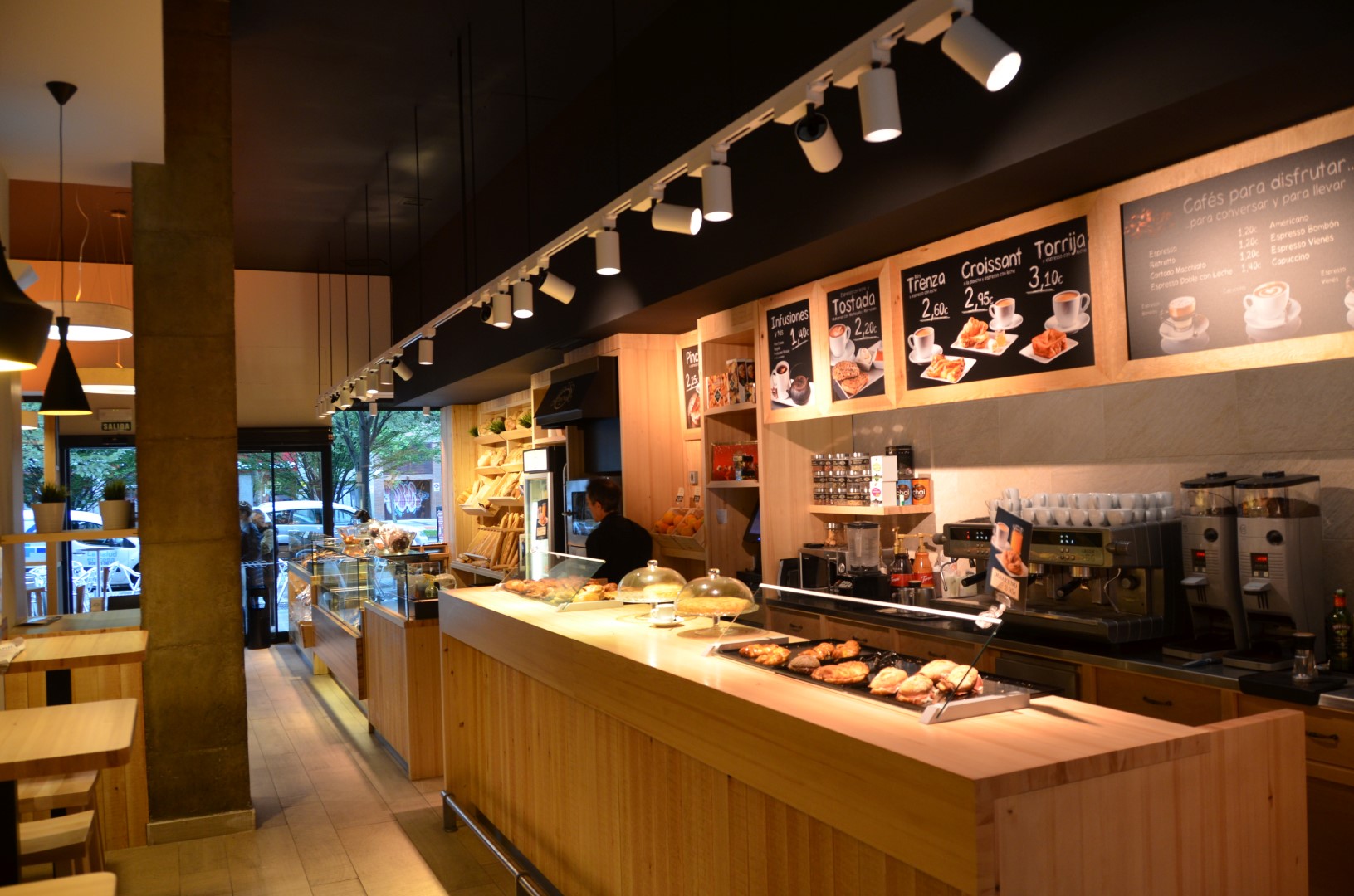 Reforma cafetería panaderia Tahona